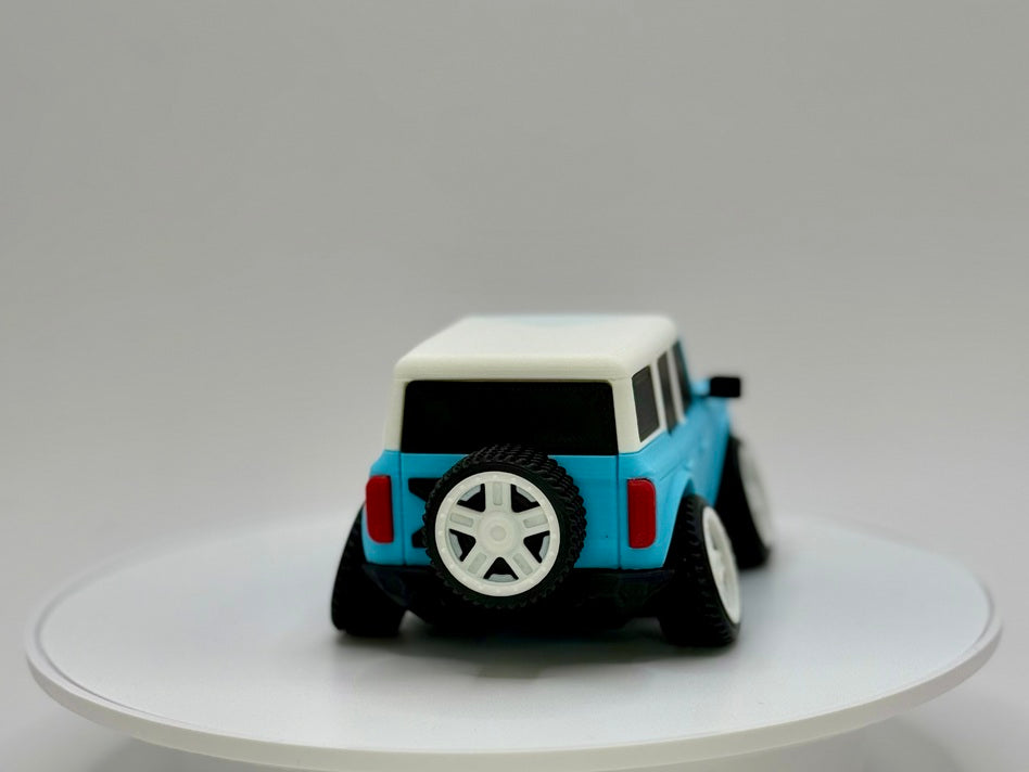 Tooned 4-Door Off-Road SUV 3D Printed Model | Modern Retro 4x4 Truck Style | Soft & Hard Top Options | Adventure Desk Decor