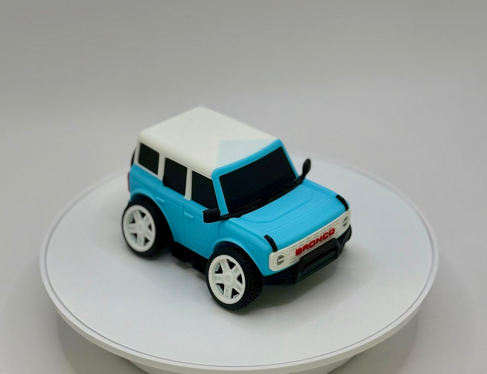 Tooned 4-Door Off-Road SUV 3D Printed Model | Modern Retro 4x4 Truck Style | Soft & Hard Top Options | Adventure Desk Decor