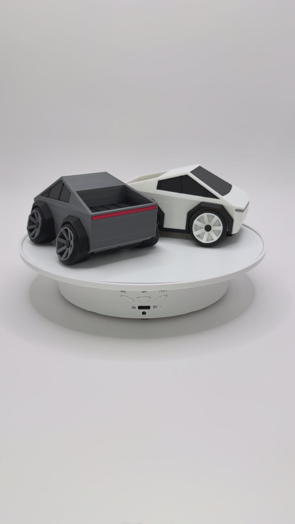 3D Printed Futuristic Electric Pickup Truck Model | Wide Stance Truck | Sci-Fi Style Desk Display | Modern Vehicle Decor