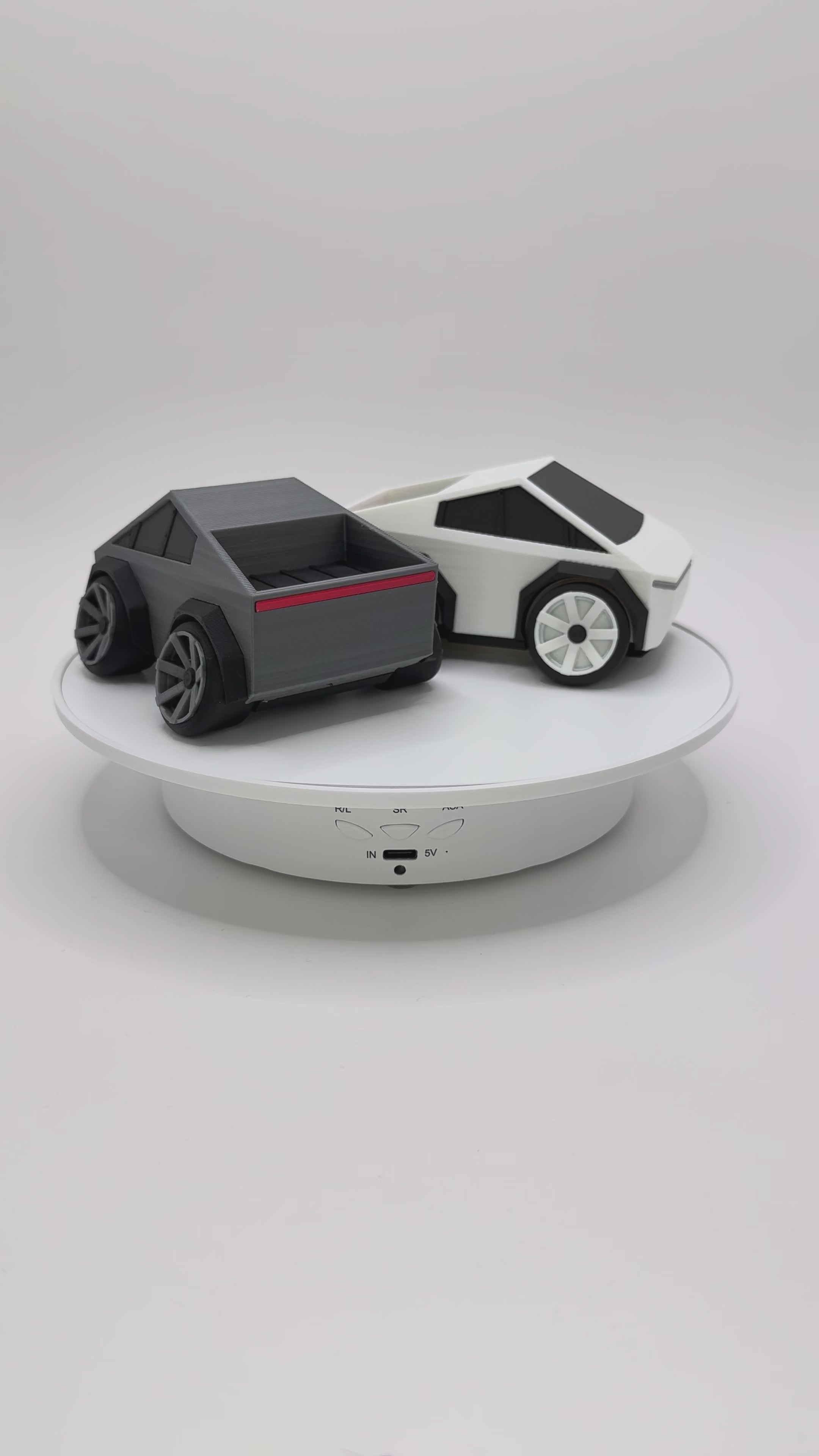 3D Printed Futuristic Electric Pickup Truck Model | Wide Stance Truck | Sci-Fi Style Desk Display | Modern Vehicle Decor